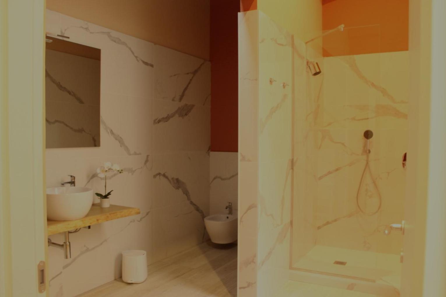 Hotel Ariston リヴォルノ エクステリア 写真